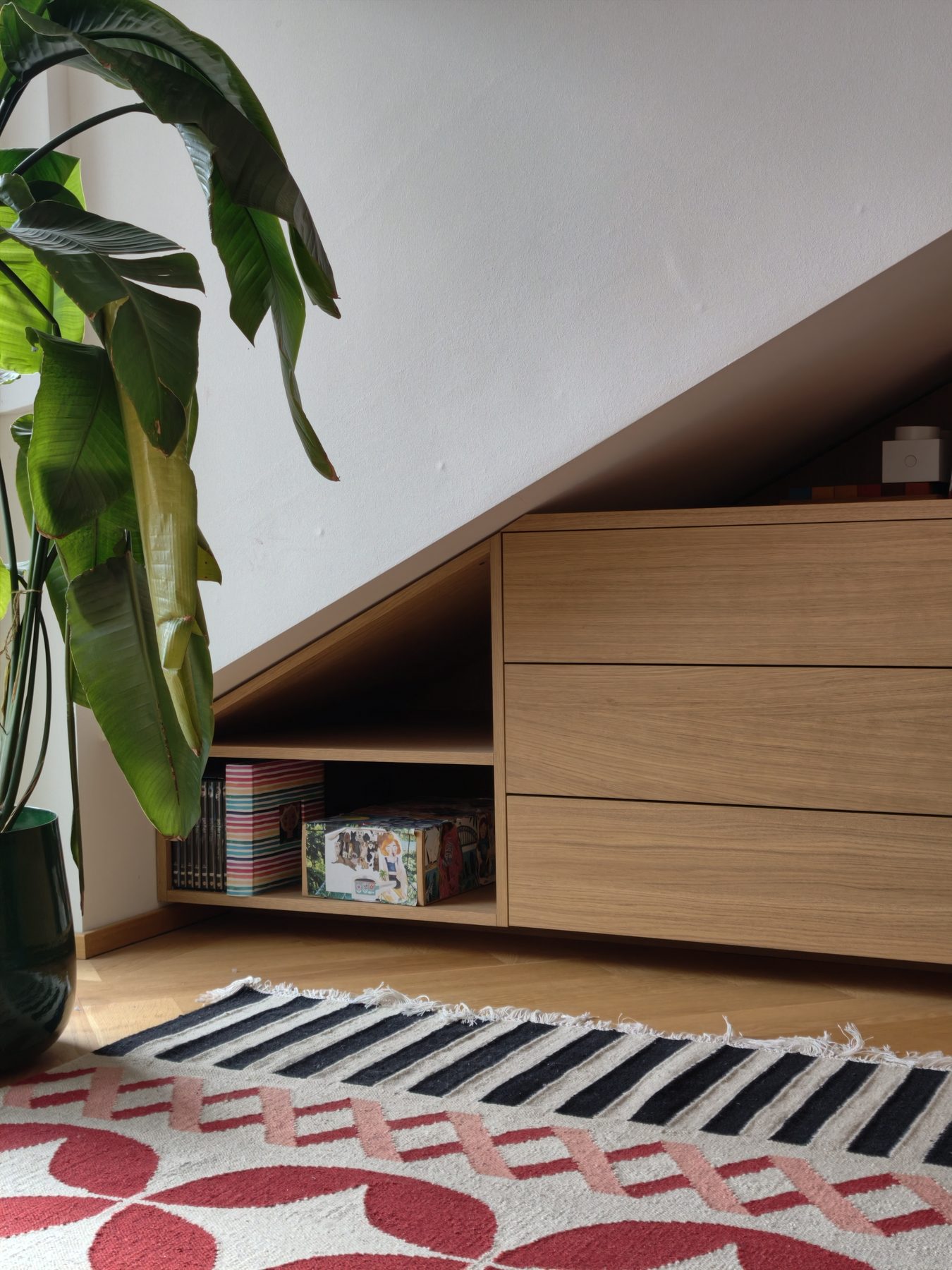 Einbauschrank mit Schreibtisch Kinderzimmer München – Maßanfertigung Eiche